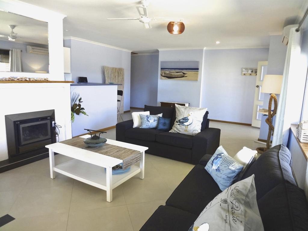 Salty Air Apartments Kingscote Kangaroo Island Ruang foto